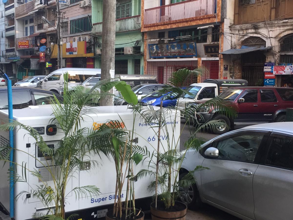 Shwe Yo Vintage Hostel Gyogon Exterior photo