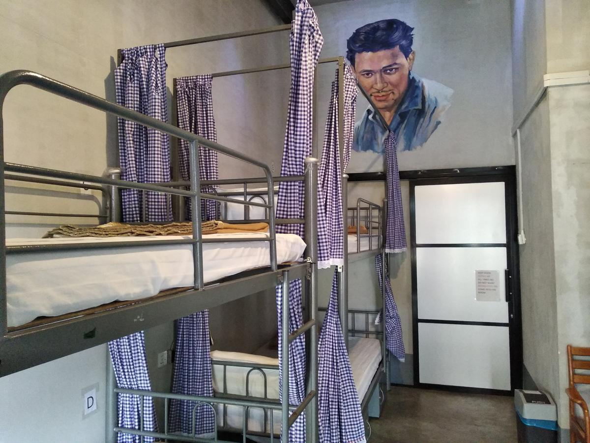 Shwe Yo Vintage Hostel Gyogon Exterior photo