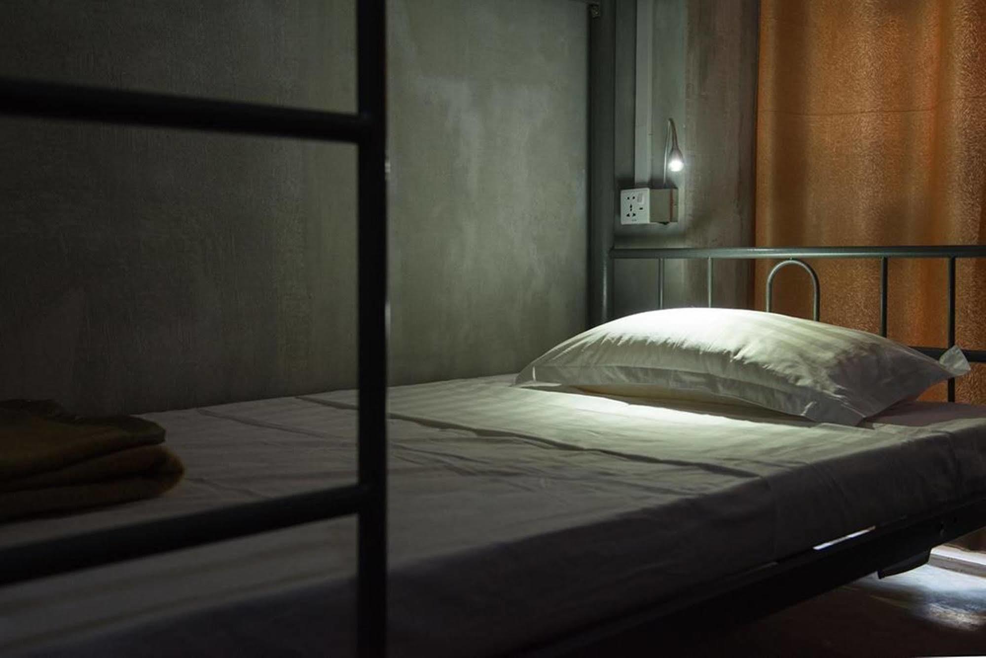 Shwe Yo Vintage Hostel Gyogon Exterior photo